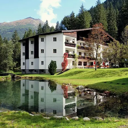 Evianquelle 3*