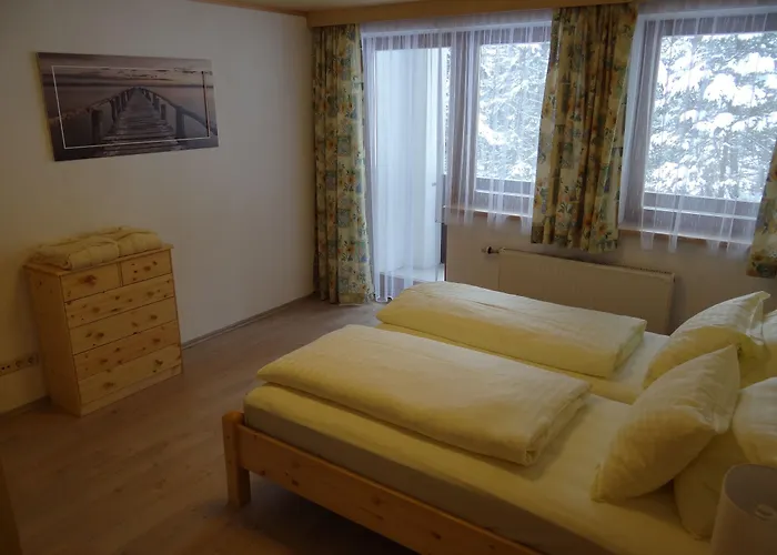 Evianquelle Hotel 3*